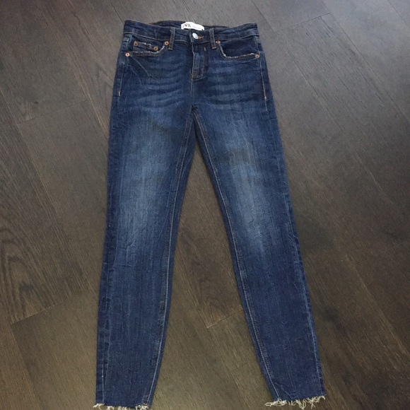 Zara skinny jeans, size 2